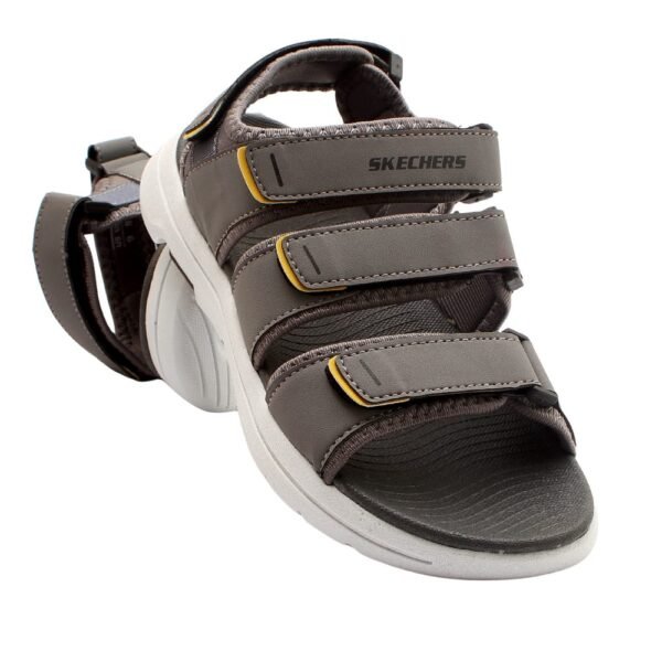 Sandal